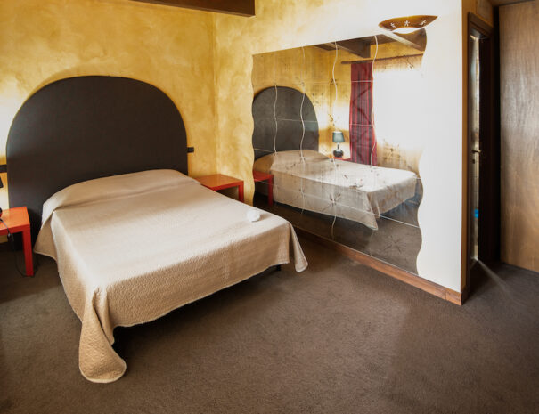 Olimpo-Club-Roma-Camere-Villaggio-00007